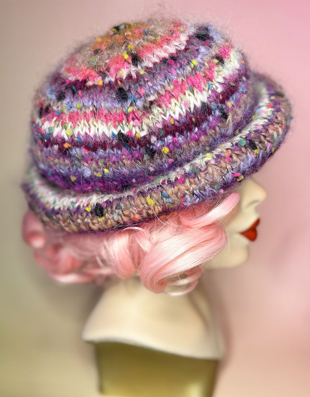 Knitted hat "Molly"