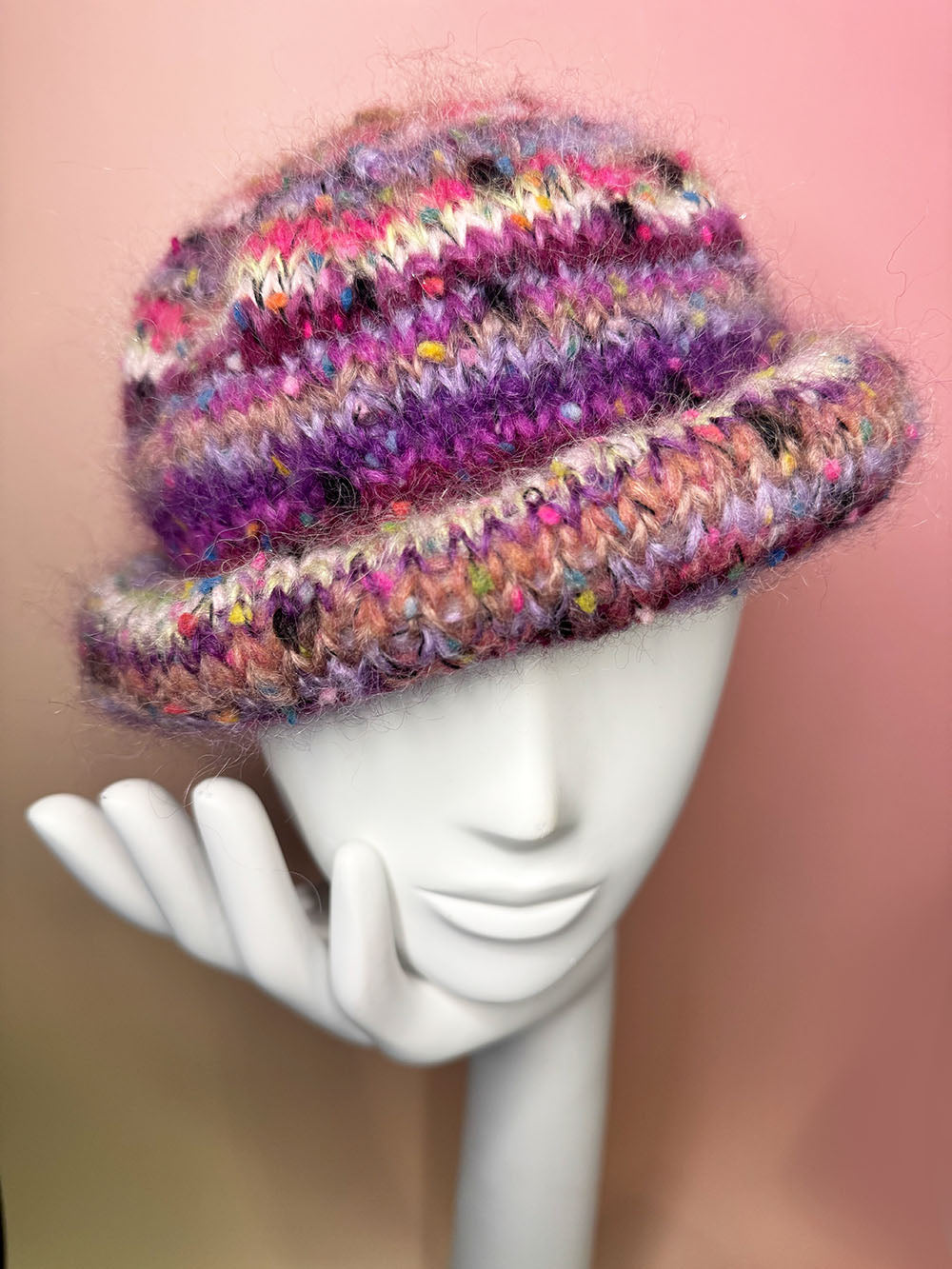 Knitted hat "Molly"
