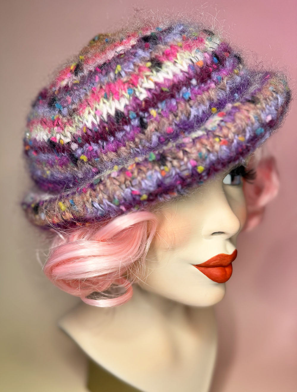Knitted hat "Molly"