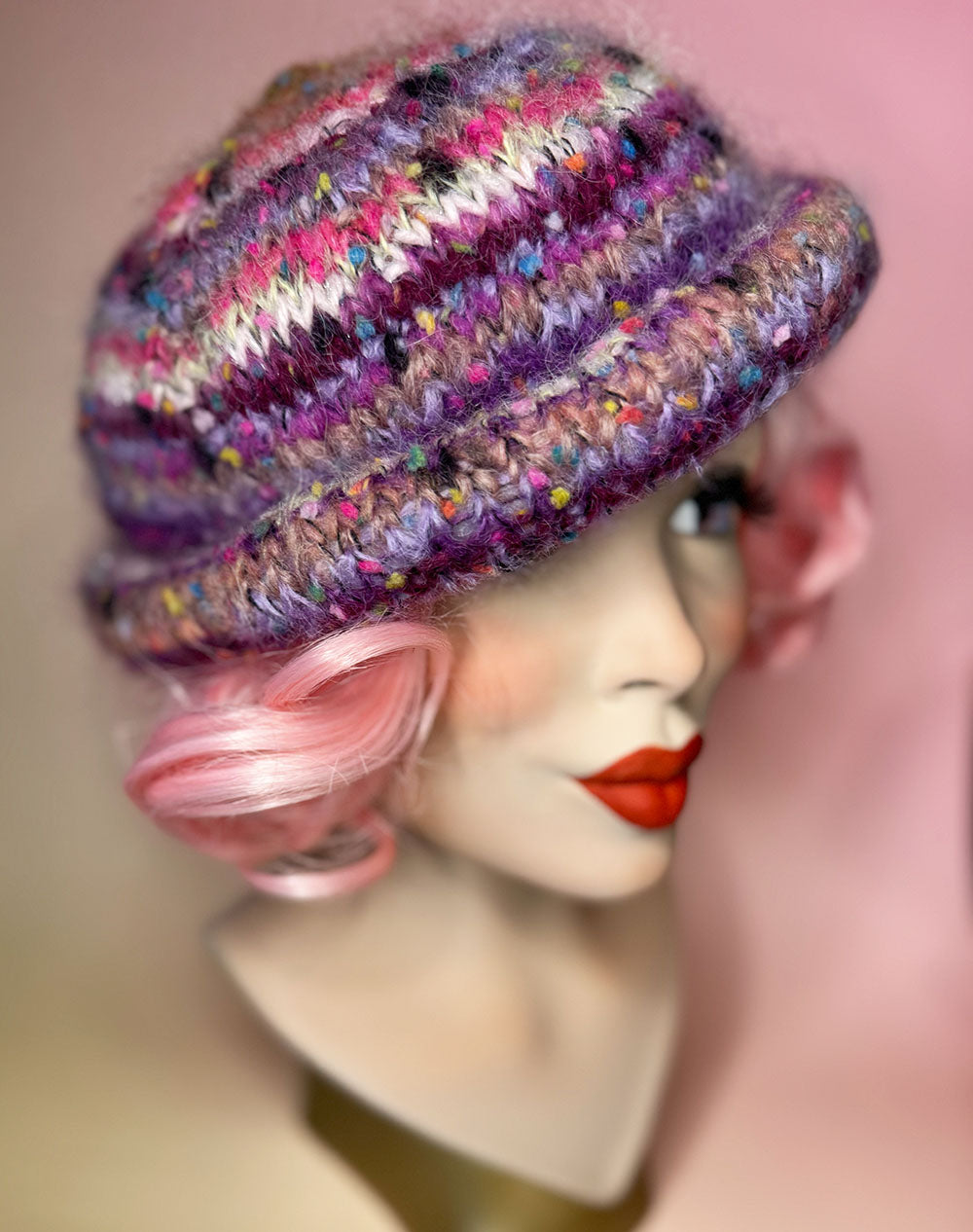 Knitted hat "Molly"
